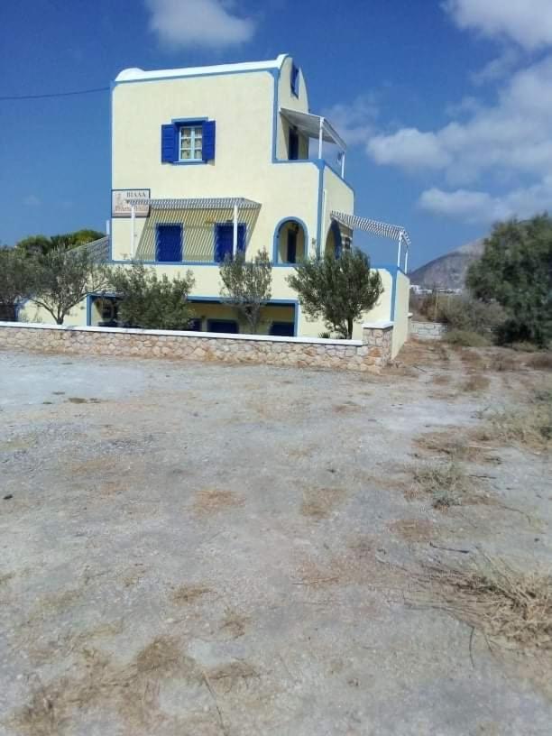 Darzenta Athina Beach Houses ペリヴォラス エクステリア 写真